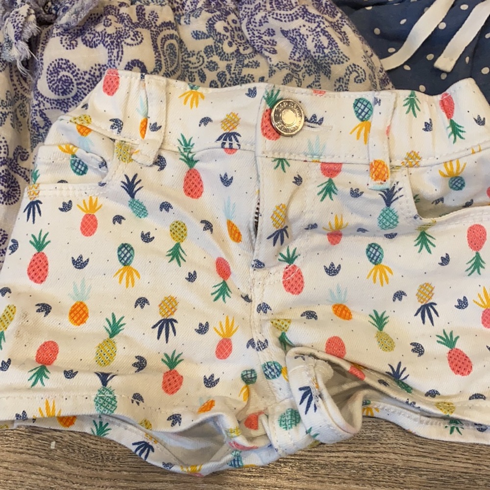 Gap Summer Bundle - Picture 4 of 6